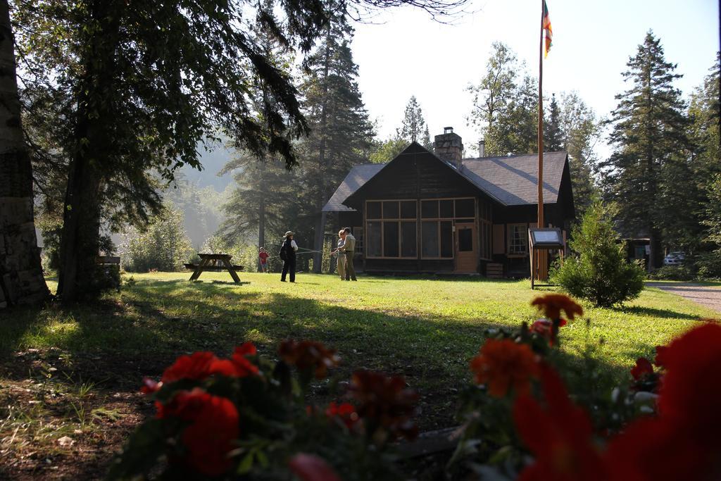 Riviere Petit Saguenay Villa Eksteriør billede